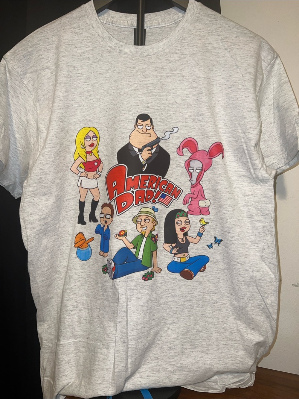 NEW! AMERICAN DAD CREW tshirt